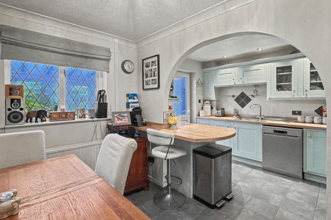 78 Lyneham Road, Bicester, Oxfordshire photo 4