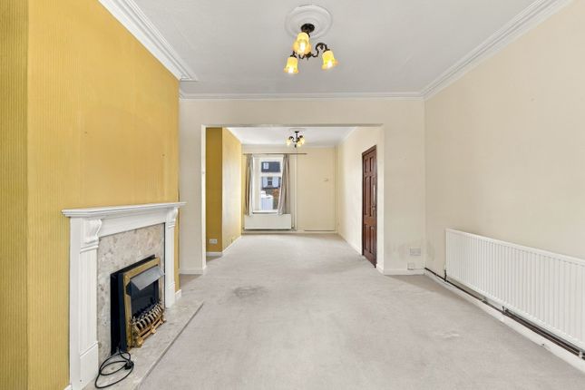 33 Sutton Road, Newport photo 3