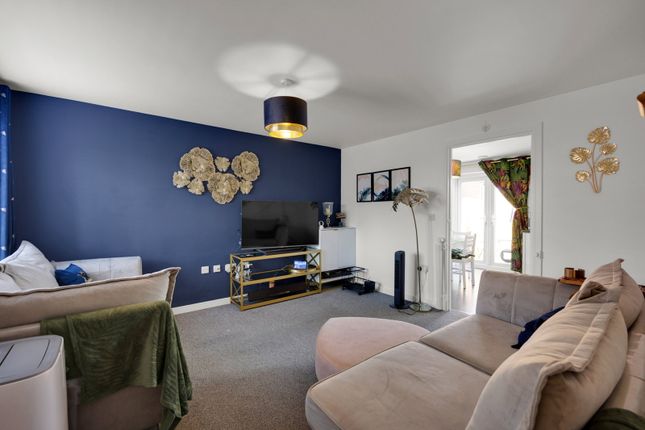 70, Heron Way, Sandbach photo 2