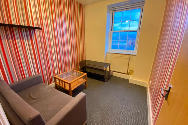 Flat for sale in Abbeygate Apartments, Wavertree Gardens, Liverpool