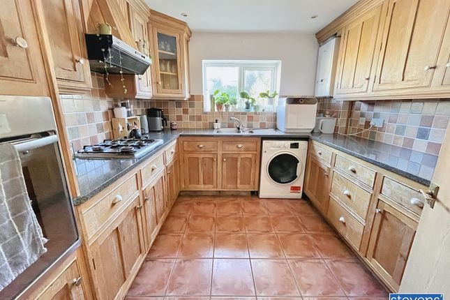 3 Dowr Close, Western Road, Cornwall photo 2
