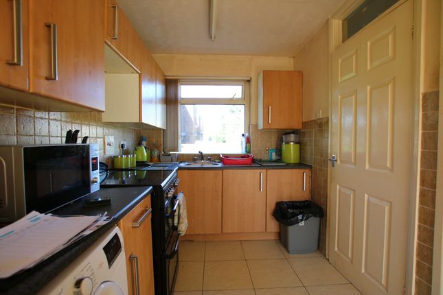 Thumbnail Town house for sale in Essex Close, Blackburn