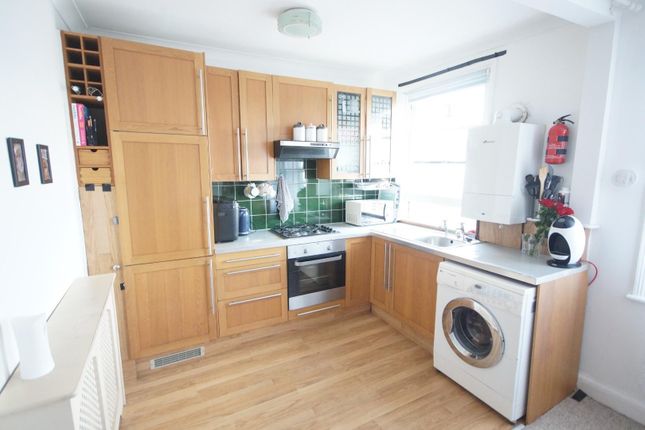 Flat 10, 21, Carisbrooke Road, St Leonards On Sea photo 3