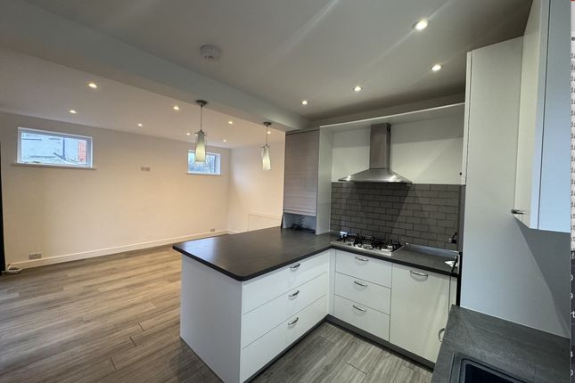 Tudor Way, Petts Wood Kent photo 5