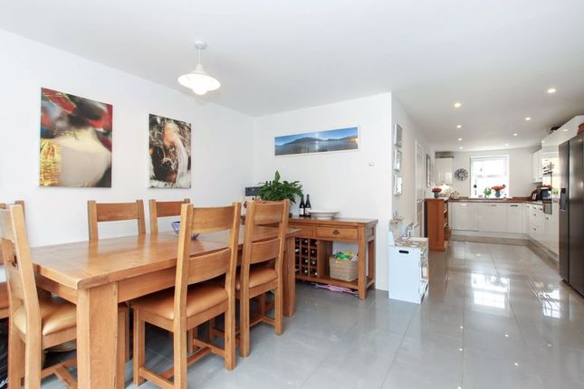 15, Harrier Close, Hemel Hempstead photo 2