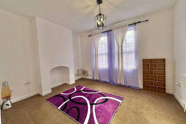 Flat, 32a Annesley Road, Nottingham photo 2