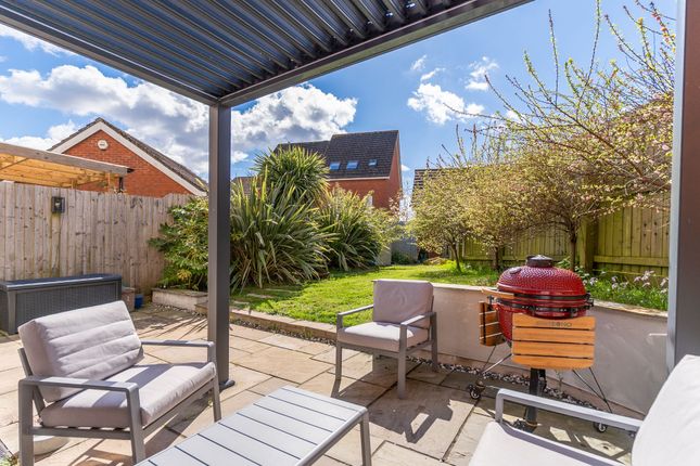 30 Ridgeway Park Road, Newport photo 4
