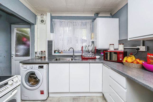 Terraced house for sale in Colwick Road, Sneinton