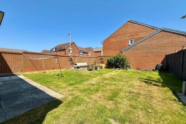 12, Hafner Green, Weston-Super-Mare photo 4