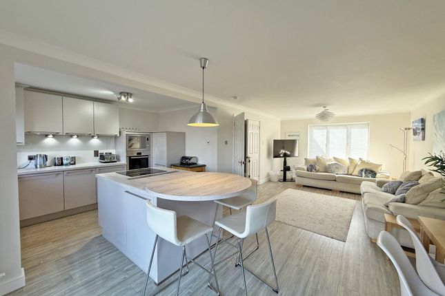 Lamorna, 4 Bosloggas Mews, Falmouth photo 4