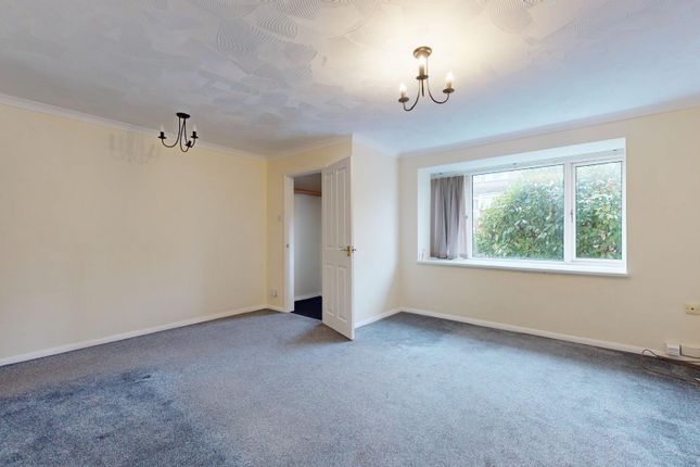 53D, Lower Higham Road, Gravesend photo 3