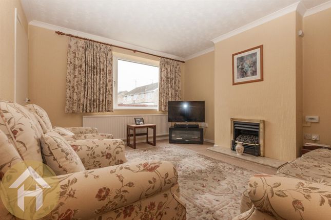 Shakespeare Road Royal Wootton Bassett Swindon Sn4 3 Bedroom