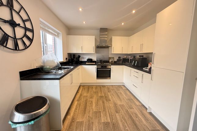 26, Clos Rhys Meurug, Cardiff photo 5