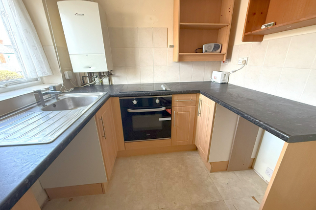 Flat 2, 127, Egremont Road, Exmouth photo 4