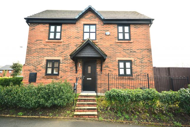 Thumbnail Semi-detached house to rent in Lodge Hall Drive, Failsworth