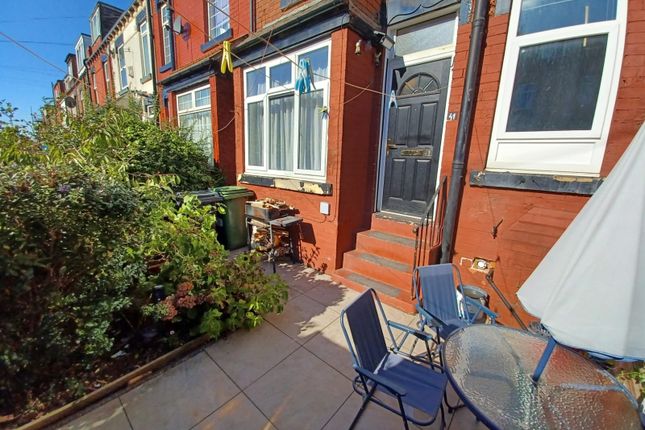41, Compton Row, West Yorkshire photo 3