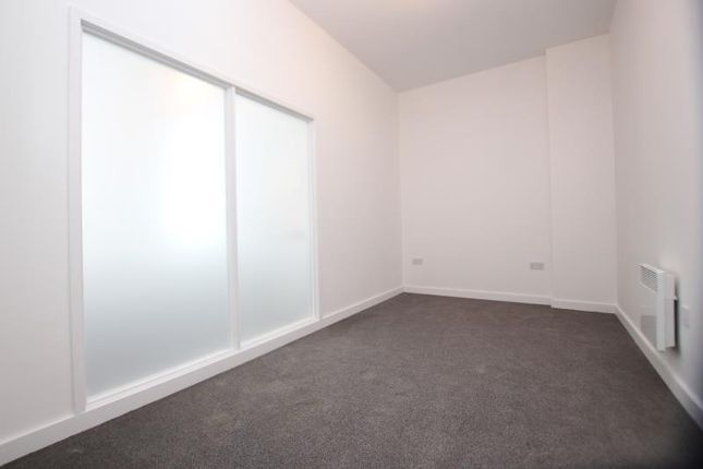 Flat to rent in Varity House, Peterborough