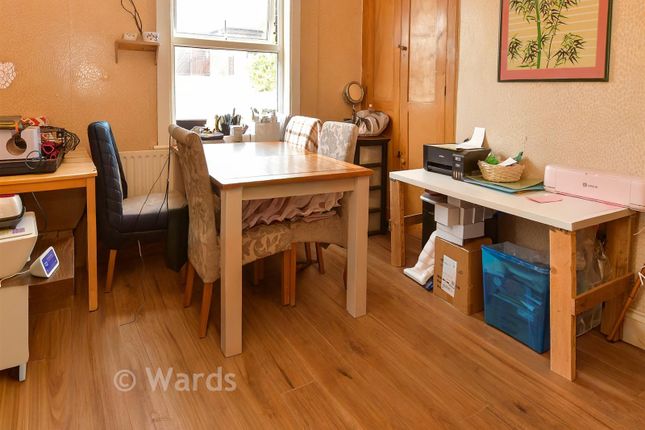 3-bed semi-detached on New House, Backfields, Rochester, £400,000