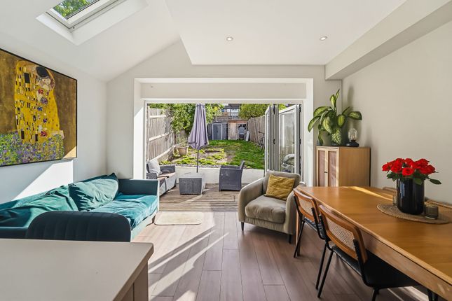 11 Treadwell Road, Epsom photo 3