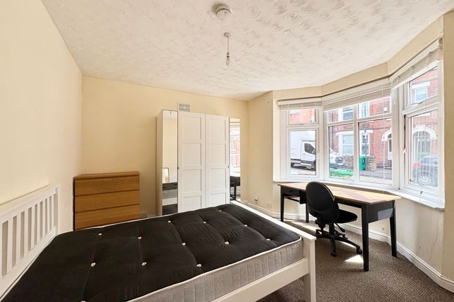 16 Johnson Road, Nottingham photo 5