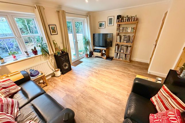 26 Coleman Drive, Lancaster photo 3