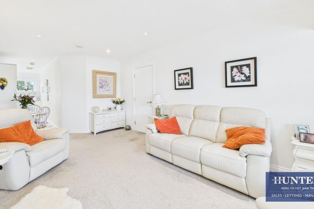 Kitchen/Living Room