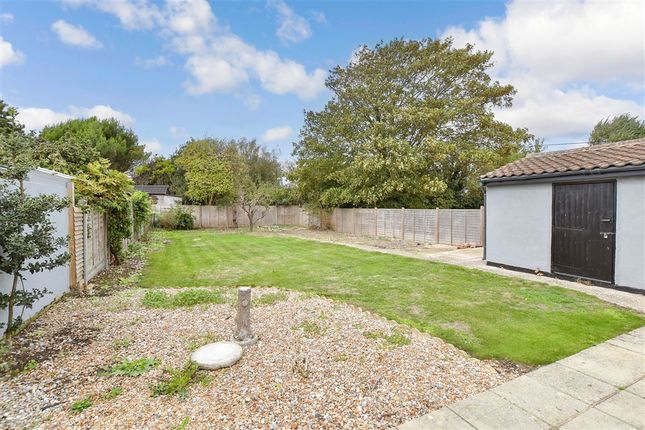 Jefferstone Gardens St. Mary's Bay, Romney Marsh photo 2