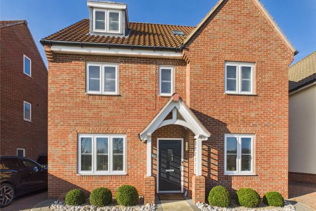5-bed house on 6, Elm Close, Woodbridge, £525,000
