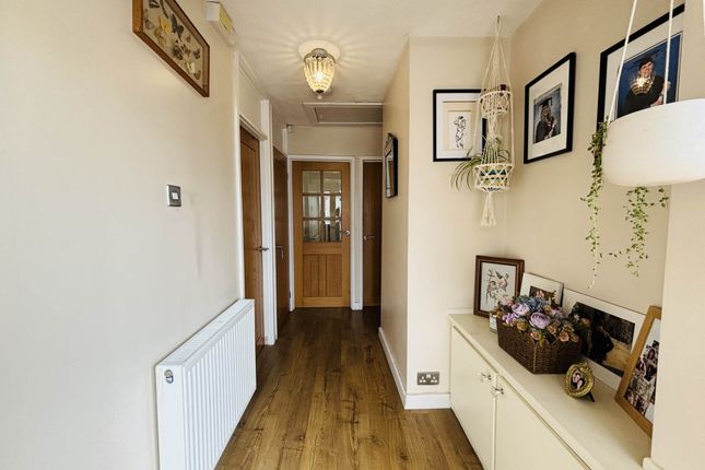 2, Milbrook Drive, Liverpool photo 5