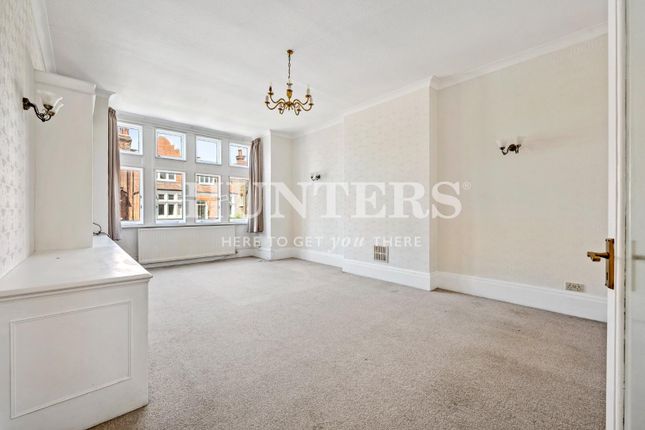 Thumbnail Property to rent in Crediton Hill, London