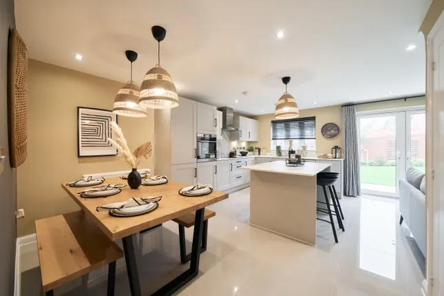 Persimmon Homes - Thickthorn Gardens
