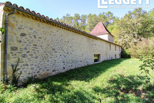 Villa for sale in Prayssac, Lot, Occitanie