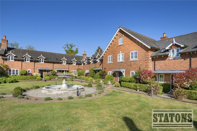 3-bed house on 10 The Courtyard,, Bedwell Park, Essendon, £950,000