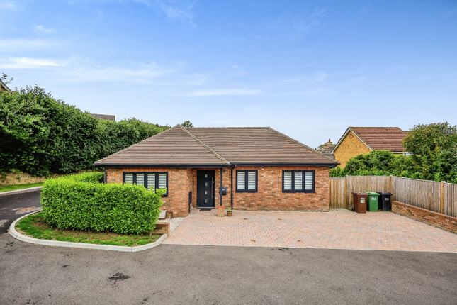 Thumbnail Bungalow for sale in Lewes Road, Ridgewood, Uckfield, East Sussex