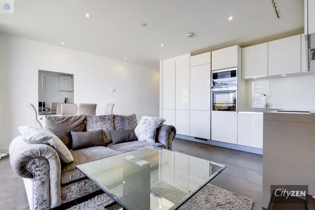 Flat to rent in Lexicon, 261A City Road, Islington