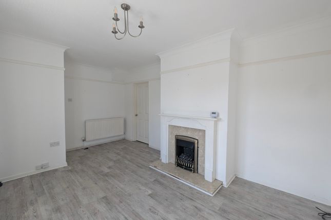 64 Heather Crescent, Sketty photo 3