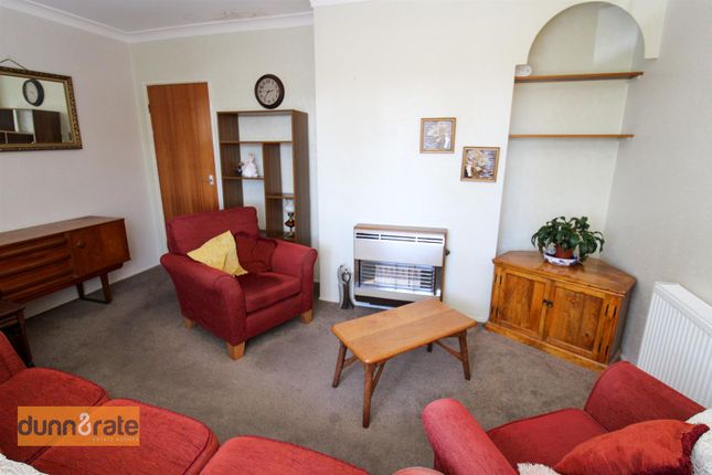 125, Dawlish Drive, Stoke-On-Trent photo 4