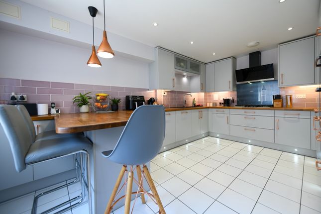 33, Bill Deedes Way, Aldington photo 3