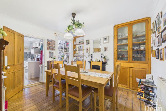 8 Prospect Terrace, Homs Road, Ross-On-Wye photo 3