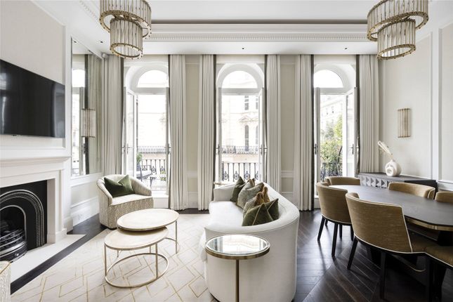 Flat 5, 21-22, Prince Of Wales Terrace, Kensington photo 2