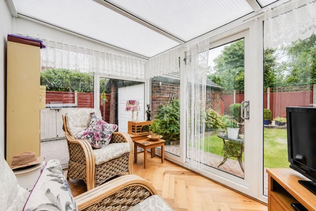 1 Sharoe Mount Avenue, Preston photo 2