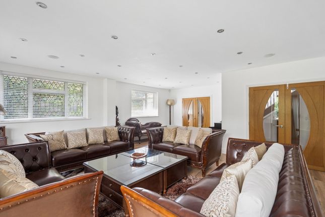 35, Bedford Road, Moor Park, Northwood photo 4