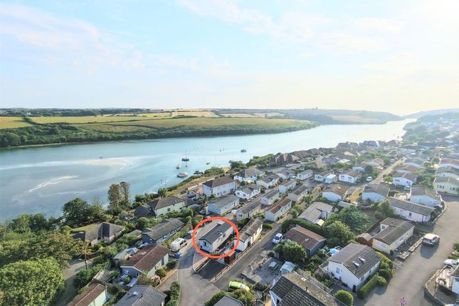 1 Clemens Avenue Tregunnel Park, Newquay photo 2