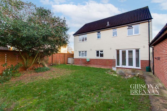 Detached house for sale in Green Lane, Leigh-On-Sea