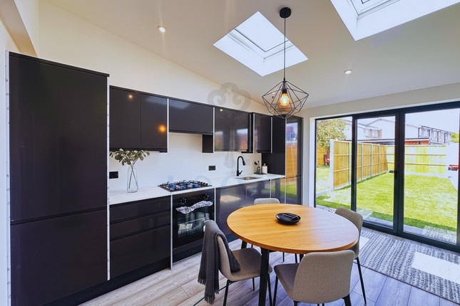 1-bed house on Northumberland Crescent, Feltham, £575,000