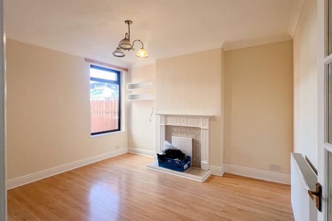 17, Princes Avenue, WITHERNSEA photo 4