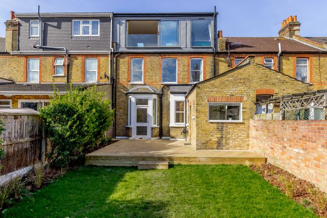 Thumbnail Terraced house for sale in Arundel Gardens, Goodmayes, Ilford