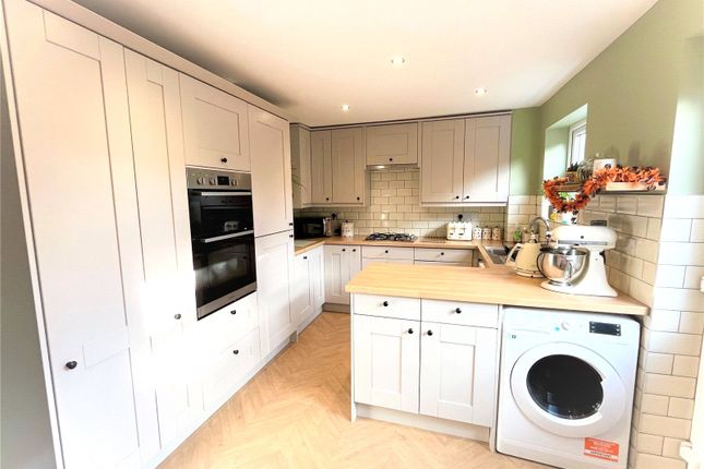 23, Farnham Walk, Ilkeston photo 4