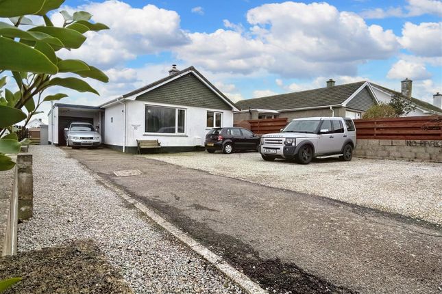 Thumbnail Bungalow for sale in Barton Close, Helston