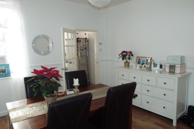 1, Sutton-in-Ashfield photo 2